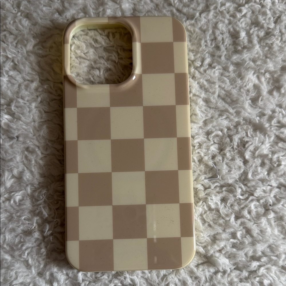 Elegant Tan and Cream Checkered Phone Case Casely